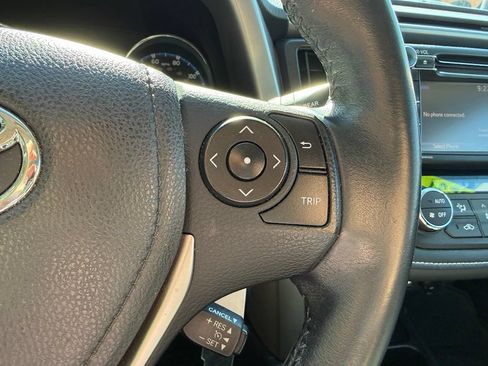 Used 2016 Toyota RAV4 XLE AWD/4WD image 26