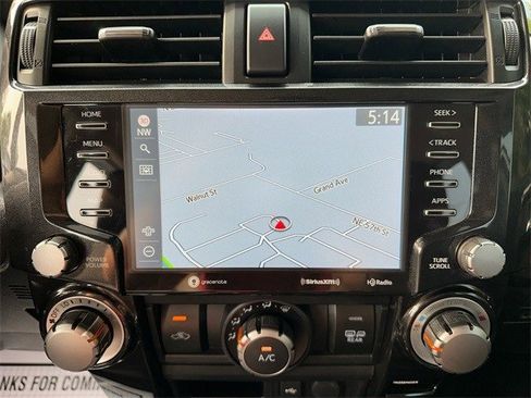 Used 2024 Toyota 4Runner TRD Off-Road Premium image 27