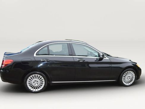 Used 2017 Mercedes-Benz C 300 4MATIC Sedan w/ Premium 1 Package image 11