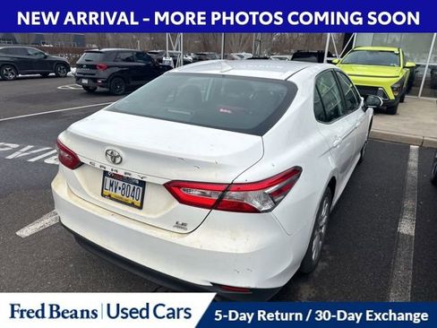 Used 2020 Toyota Camry LE w/ Cold Weather Package image 11