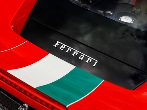 Used 2020 Ferrari 488 Pista Coupe image 12