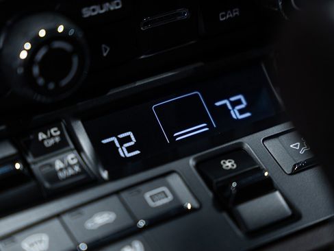 Used 2016 Porsche 911 Turbo S image 48