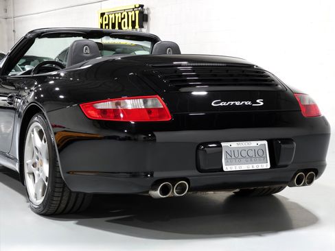 Used 2008 Porsche 911 Cabriolet image 42
