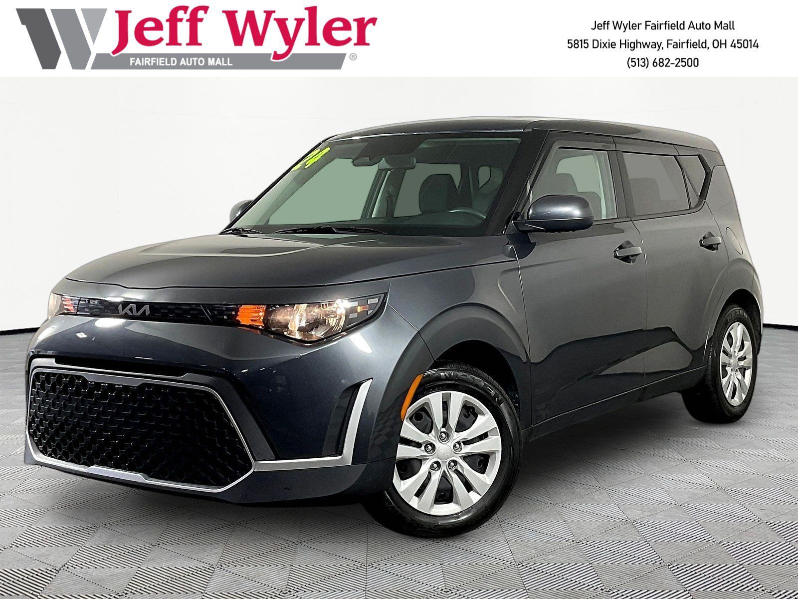 Used 2024 Kia Soul LX FWD image 1
