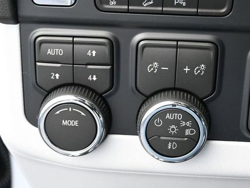 New 2026 Chevrolet Tahoe Premier w/ Sun And Tow Package image 38