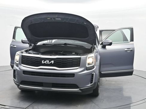 Used 2022 Kia Telluride S AWD/4WD image 43