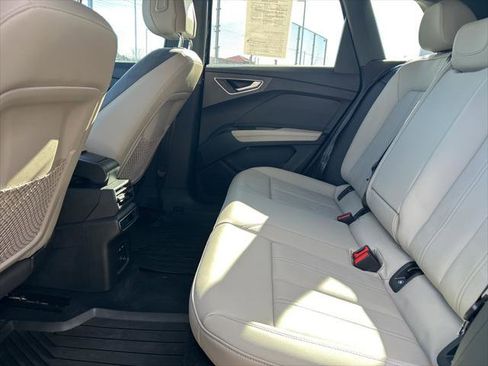 Certified 2024 Audi Q4 e-tron Premium Plus w/ Premium Plus image 26