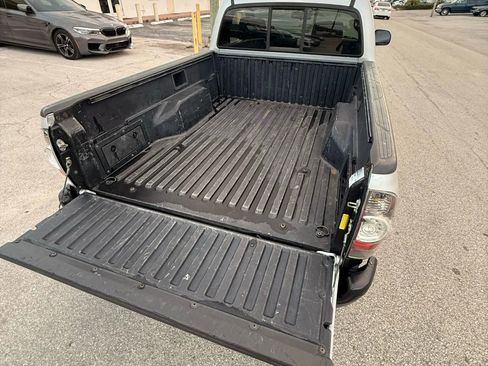 Used 2010 Toyota Tacoma 2WD Regular Cab image 24