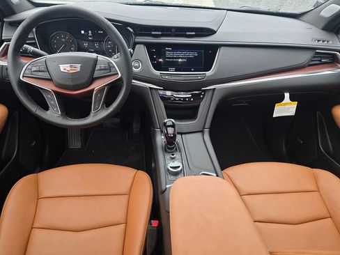 New 2026 Cadillac XT5 Premium Luxury image 15