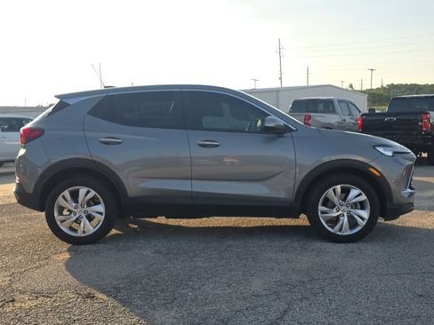 Used 2025 Buick Encore GX Preferred w/ Comfort Package FWD image 6