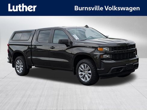 Used 2021 Chevrolet Silverado 1500 Custom AWD/4WD image 1