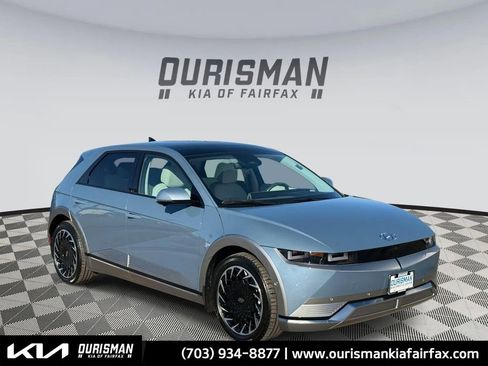 Used 2024 Hyundai Ioniq 5 Limited image 6