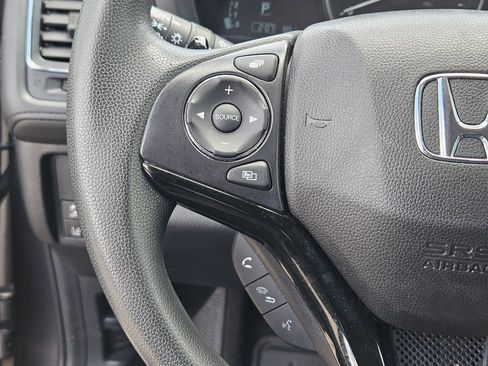 Used 2021 Honda HR-V EX image 17