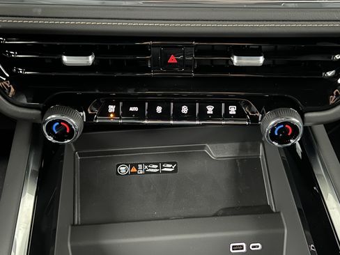 New 2026 Chevrolet Tahoe Premier image 33