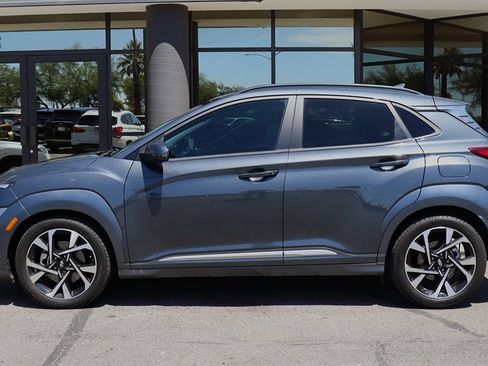 Used 2022 Hyundai Kona Limited FWD image 8