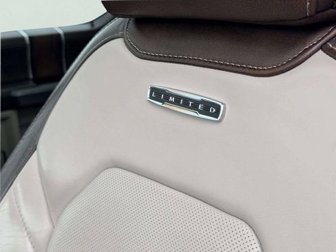 Used 2019 Ford F150 Limited image 22