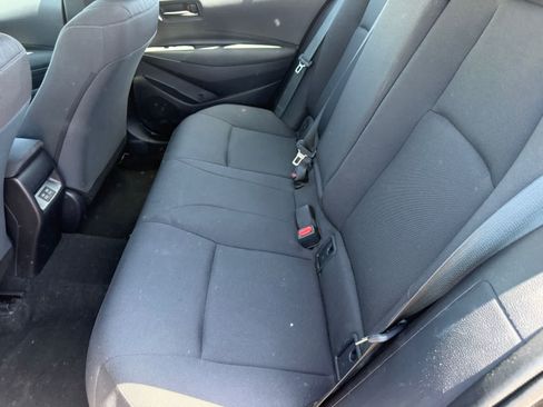 Used 2025 Toyota Corolla LE FWD image 8