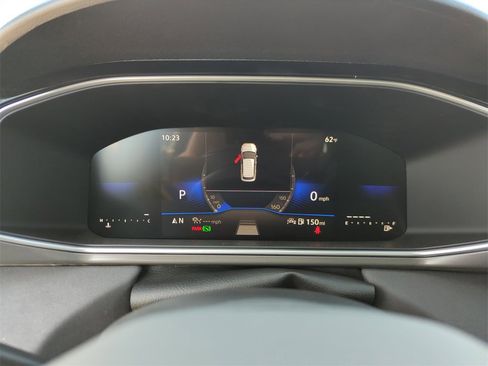 New 2026 Volkswagen Taos SE image 45