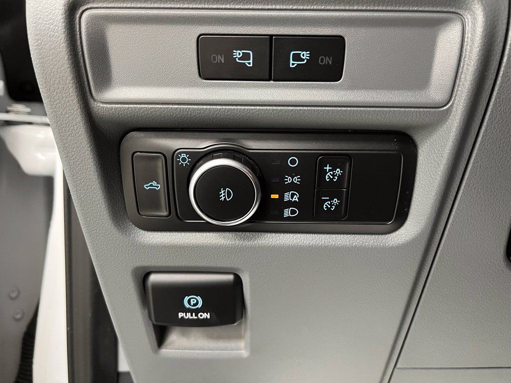 Used 2022 Ford F150 XLT AWD/4WD image 31
