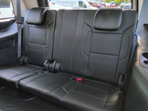Used 2020 Chevrolet Tahoe LT AWD/4WD image 13