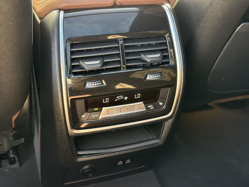 Used 2025 BMW X5 xDrive40i AWD/4WD image 21