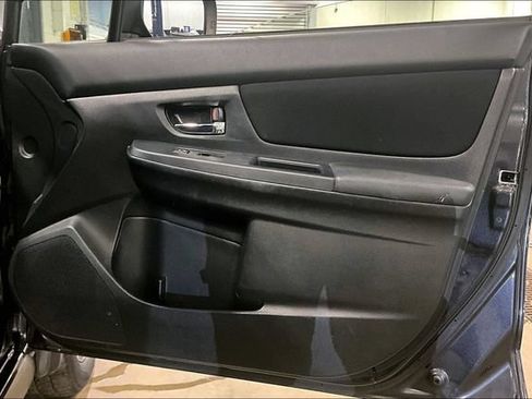 Used 2014 Subaru Crosstrek 2.0i Premium AWD/4WD image 24