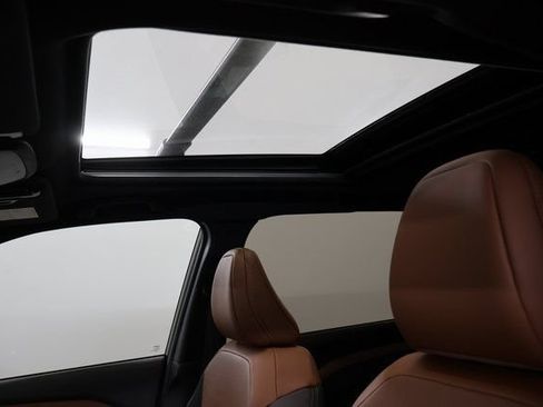 New 2026 Subaru Forester Touring AWD/4WD image 13