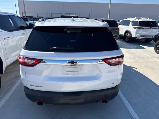 Used 2019 Chevrolet Traverse LT w/ LT Premium Package FWD image 8