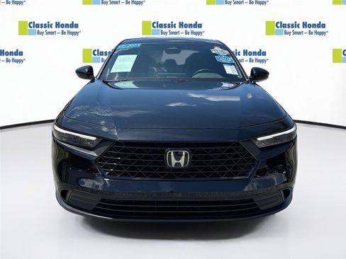 Used 2023 Honda Accord Sport image 2
