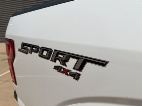 Used 2018 Ford F150 XLT w/ Equipment Group 302A Luxury AWD/4WD image 5