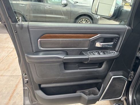 Used 2022 RAM 2500 Laramie image 18