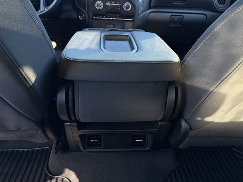 Used 2022 Chevrolet Silverado 1500 Custom image 25