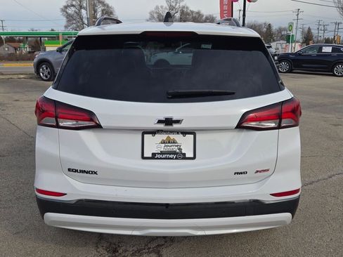 Used 2023 Chevrolet Equinox RS AWD/4WD image 12
