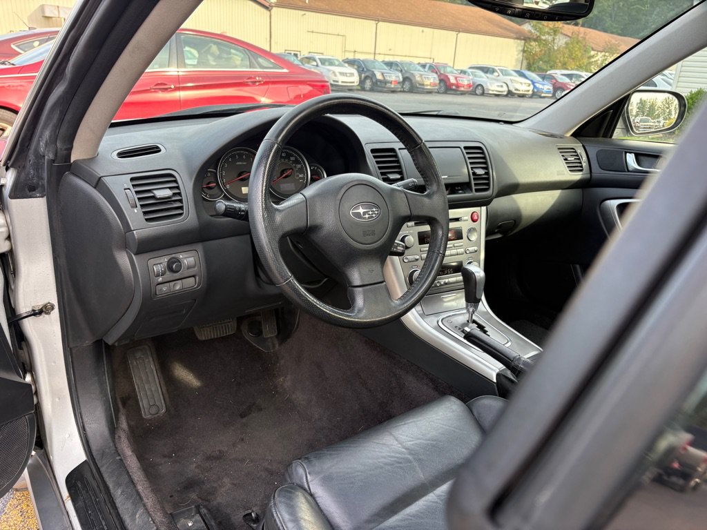Used 2006 Subaru Outback 2.5i Limited AWD/4WD image 13
