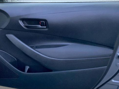 Used 2024 Toyota Corolla LE FWD image 22