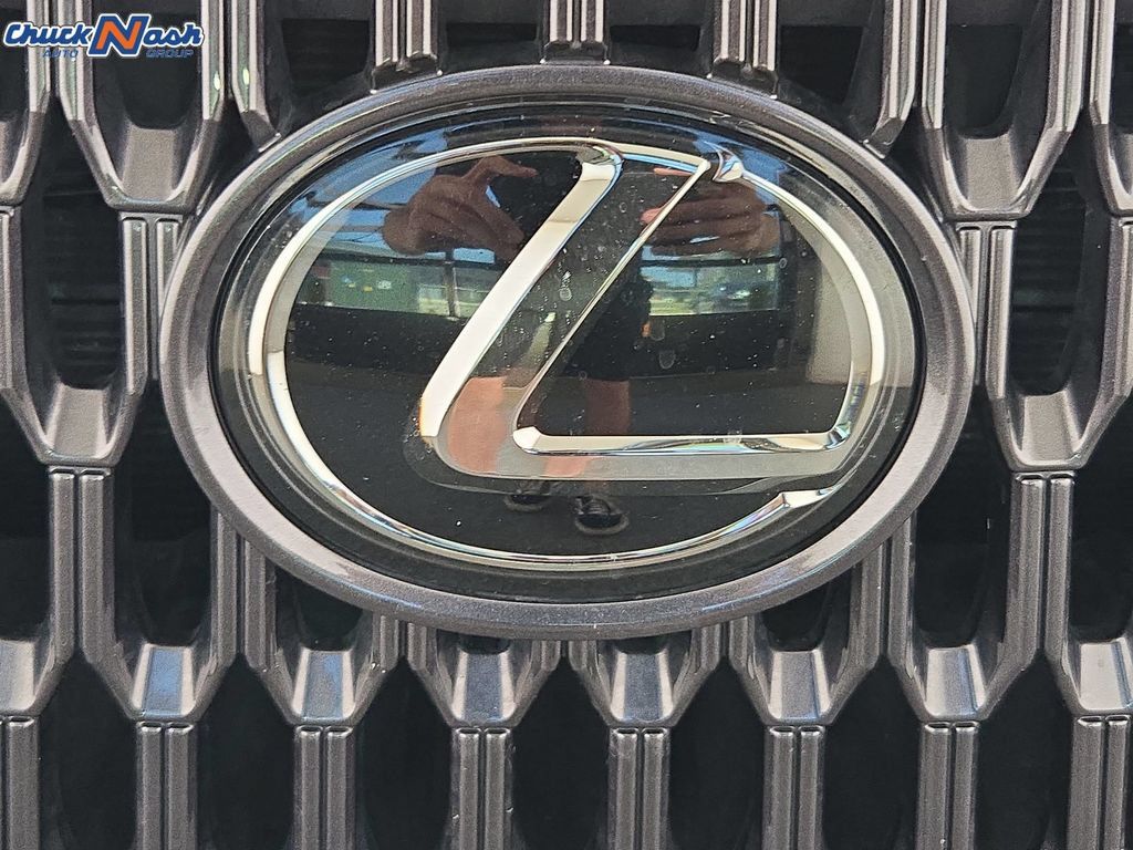 Used 2022 Lexus NX 350h AWD image 36
