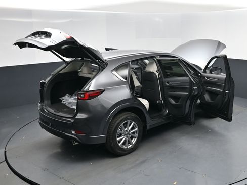 New 2025 MAZDA CX-5 AWD 2.5 S w/ Preferred Package image 18