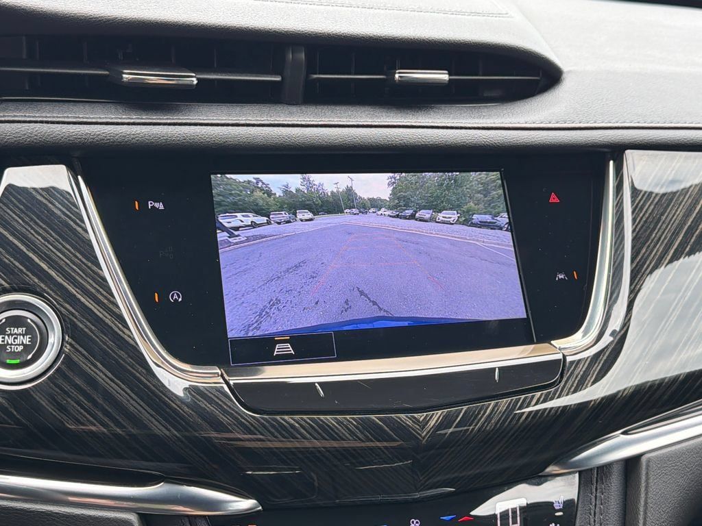 Certified 2023 Cadillac XT6 Premium Luxury AWD/4WD image 7