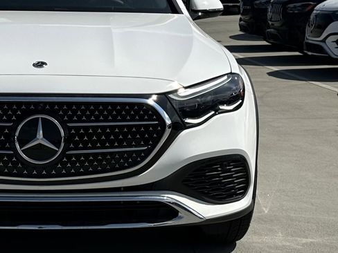 New 2025 Mercedes-Benz E 450 4MATIC All-Terrain Wagon image 4