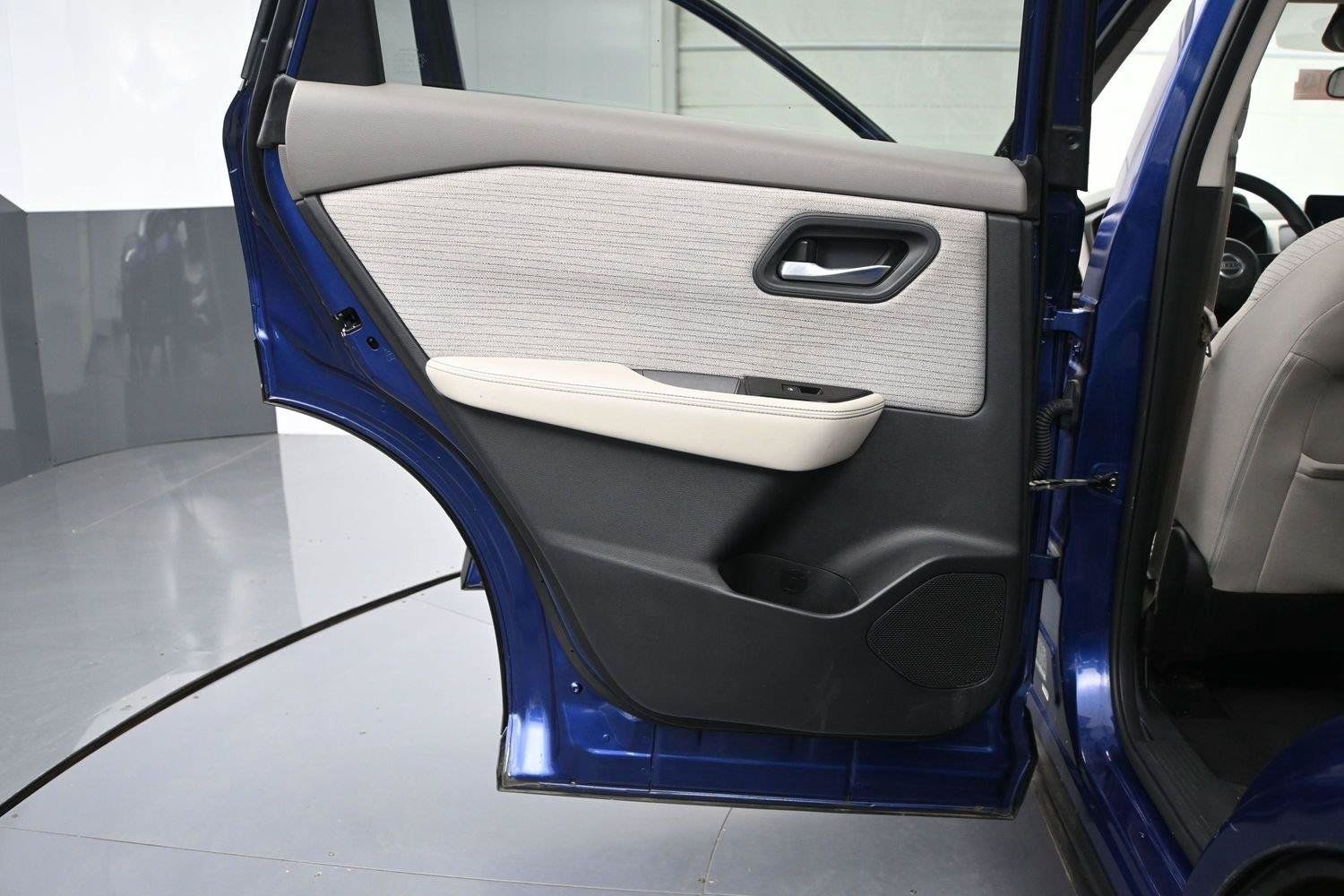 Certified 2021 Nissan Rogue SV AWD/4WD image 14