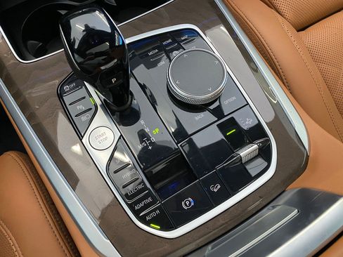 Certified 2023 BMW X5 xDrive45e w/ M Sport Package image 29