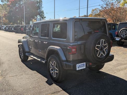 New 2026 Jeep Wrangler Sahara image 7