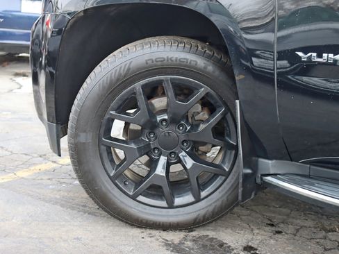 Used 2019 GMC Yukon SLT image 15