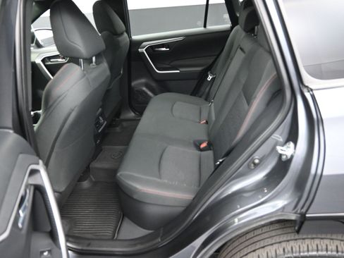 Used 2023 Toyota RAV4 SE w/ Weather & Moonroof Package image 29