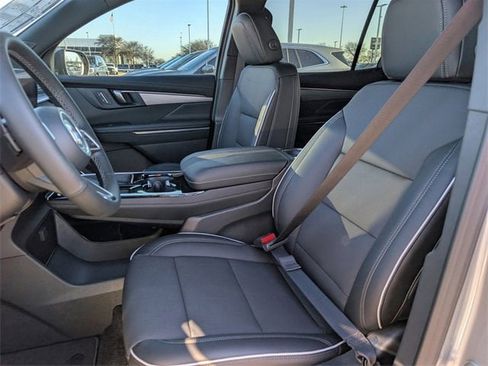 New 2026 Buick Enclave Preferred image 18