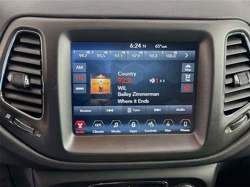 Used 2018 Jeep Compass Trailhawk w/ Leather Interior Group image 14