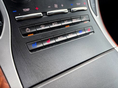 Used 2016 Lincoln MKX Black Label w/ Technology Package image 27