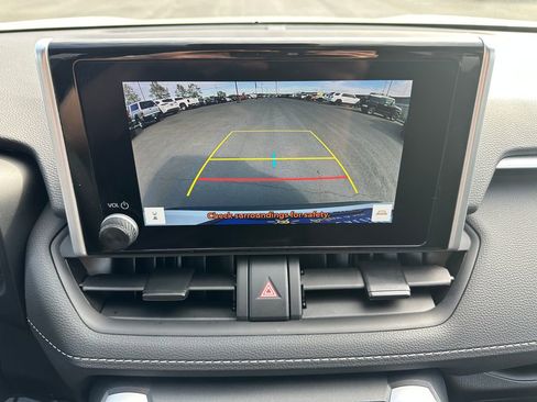 Certified 2025 Toyota RAV4 LE AWD/4WD image 17