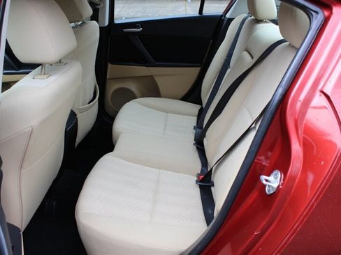 Used 2010 MAZDA MAZDA3 i Touring image 13