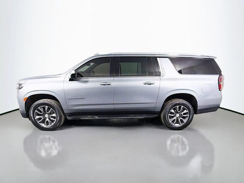 Used 2023 Chevrolet Suburban LS AWD/4WD image 9